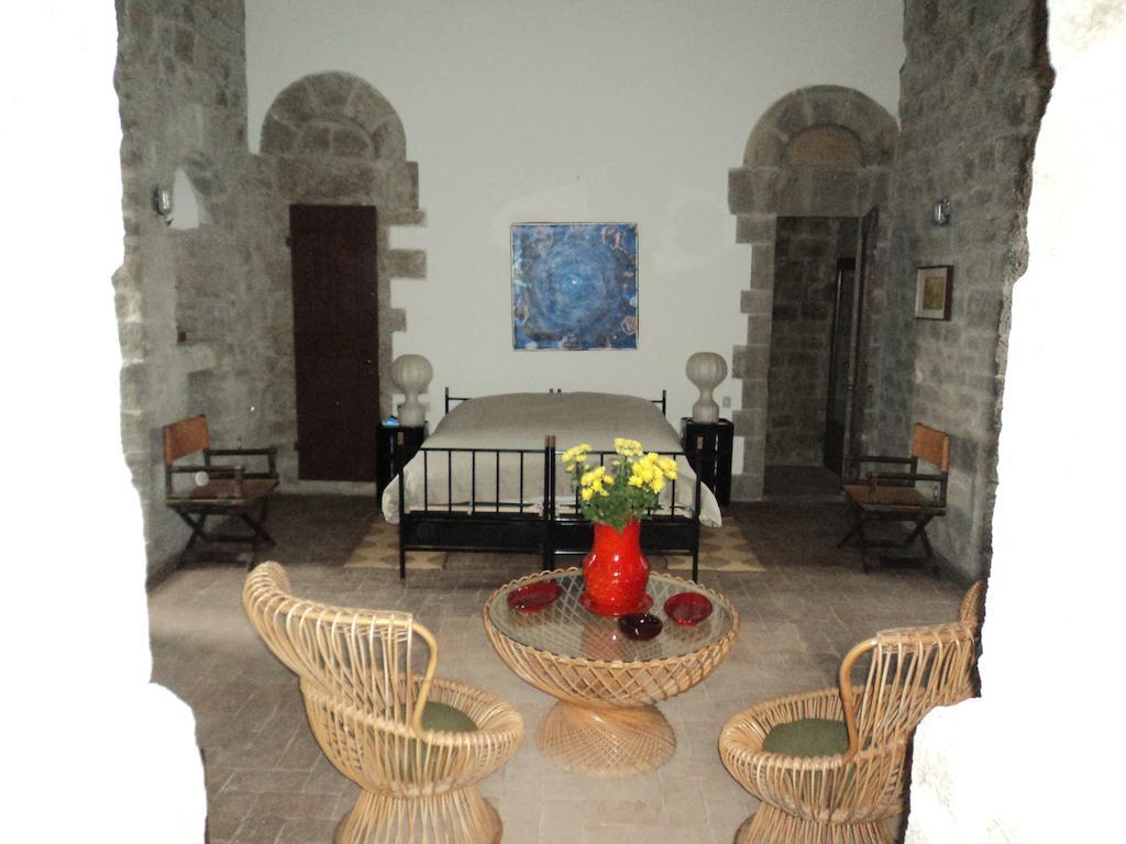 Torre Dei Belforti Монтекатіні-Валь-ді-Чечина Номер фото
